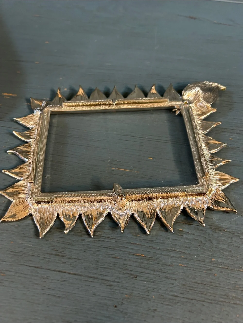 DSG Enamel Green Leaf Picture Frame with Silver Dragonfly Detail | 6x7” Inches